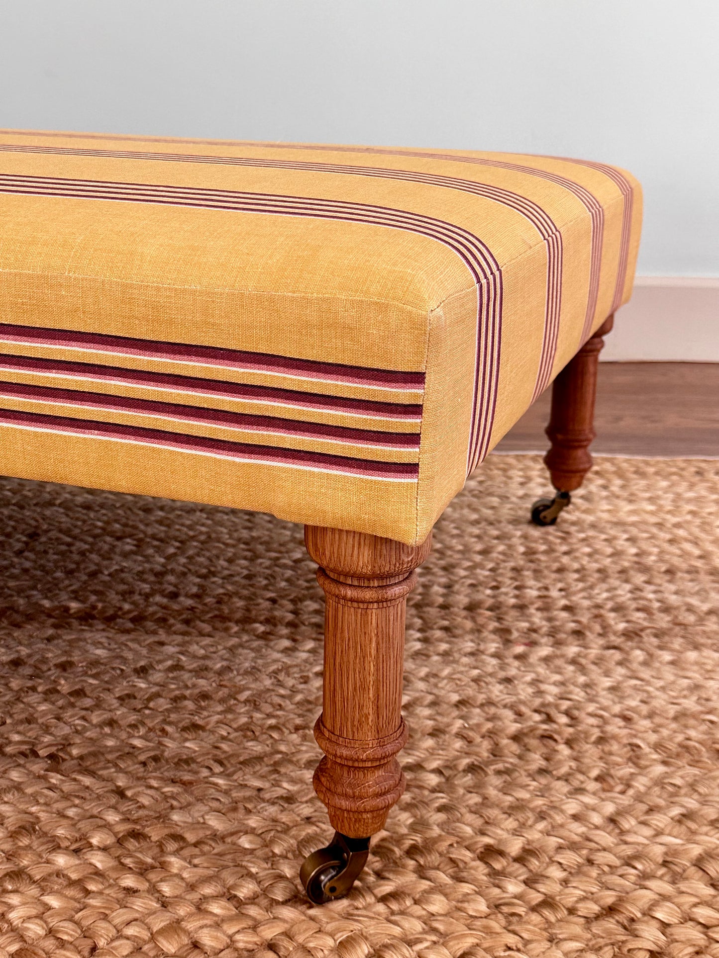 Hopper Ottoman